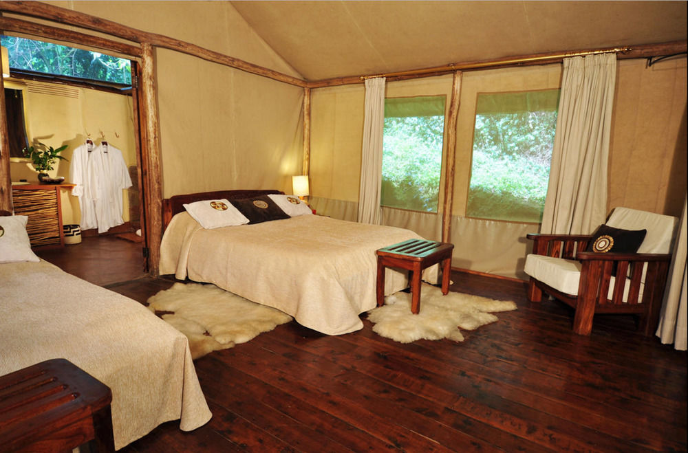 Hôtel Sanctuary Gorilla Forest Camp à Ntungamo  Extérieur photo